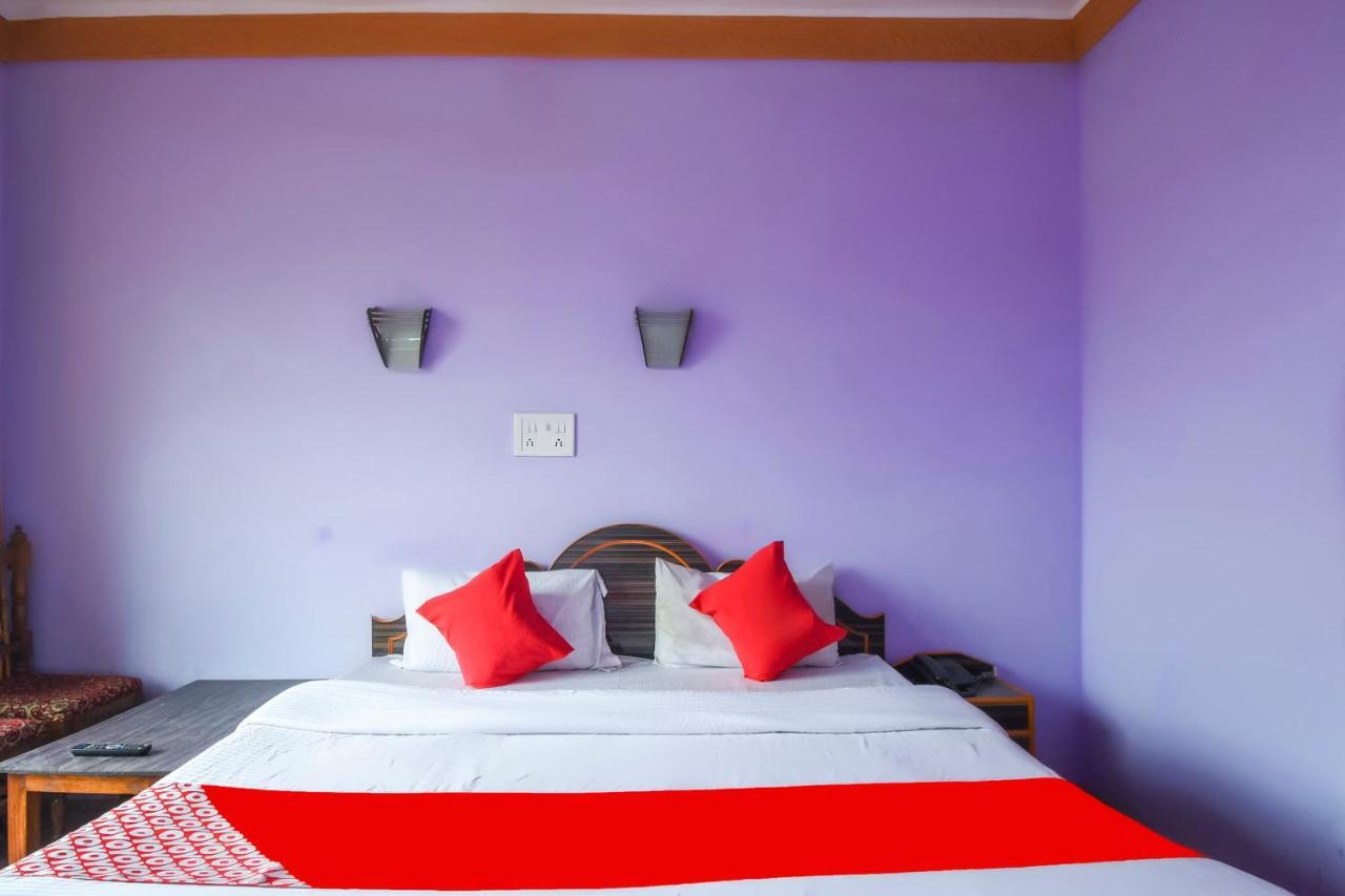 OYO 66476 Hotel Divine Kashmir Durgjan Exterior foto